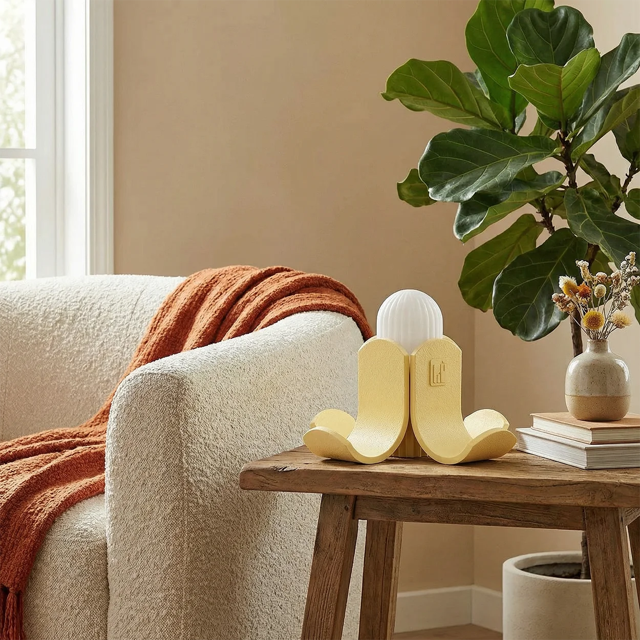 luminaria-banana-amarelo-pastel-romulo-temigue-4