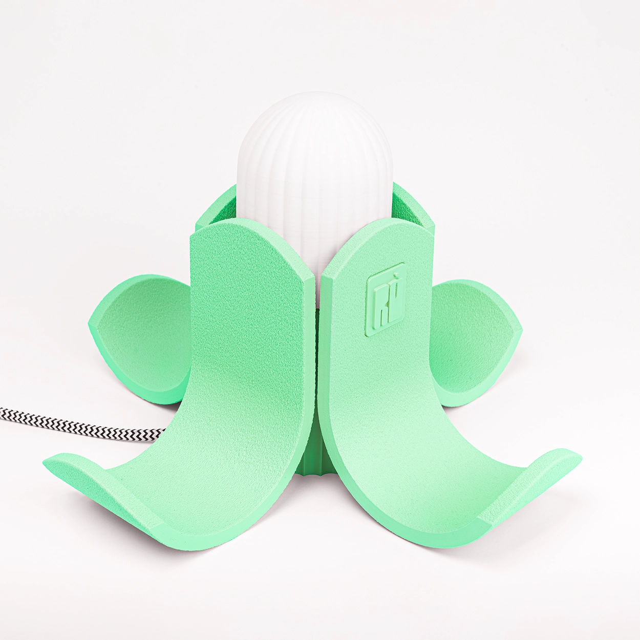 luminaria verde menta romulo temigue